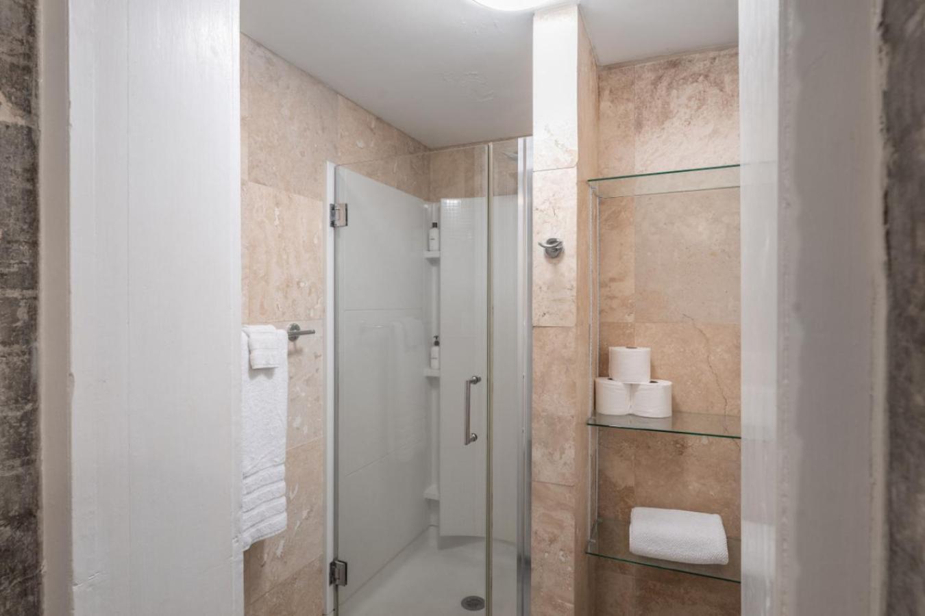 Brooklyn Suite At Hamilton Саванна Экстерьер фото